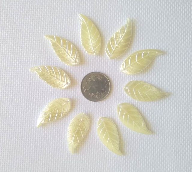 Leaves pearl finish charms - a set of 10 pcs