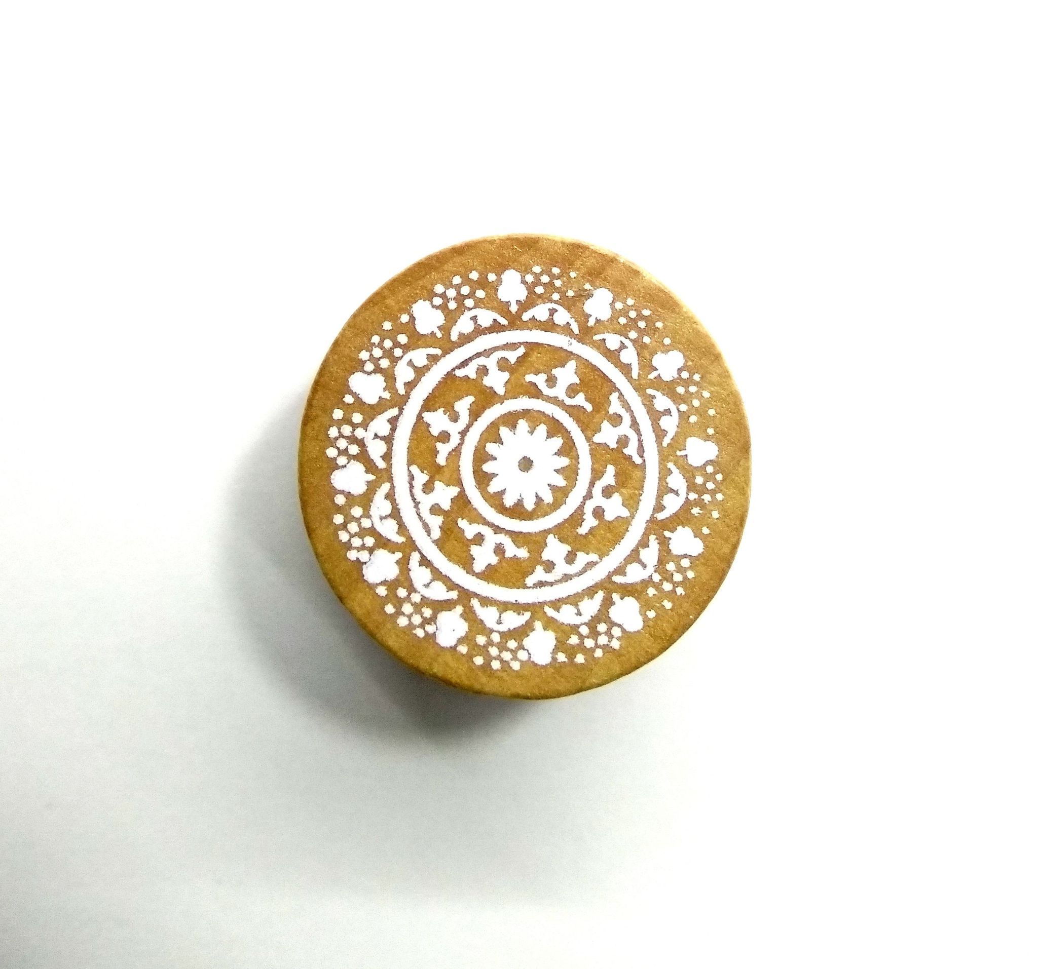 Wooden Block Stamp Round - Design 5