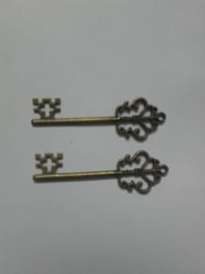 Antique Style Keys Charms/ Pendant