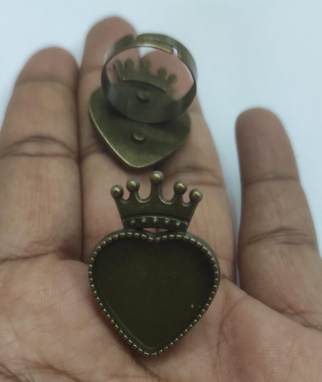 Cabochon Bezel - Code 35