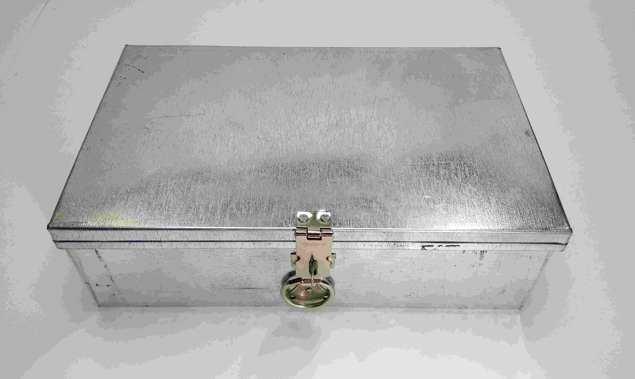 Metal Trunk Box 10.25"