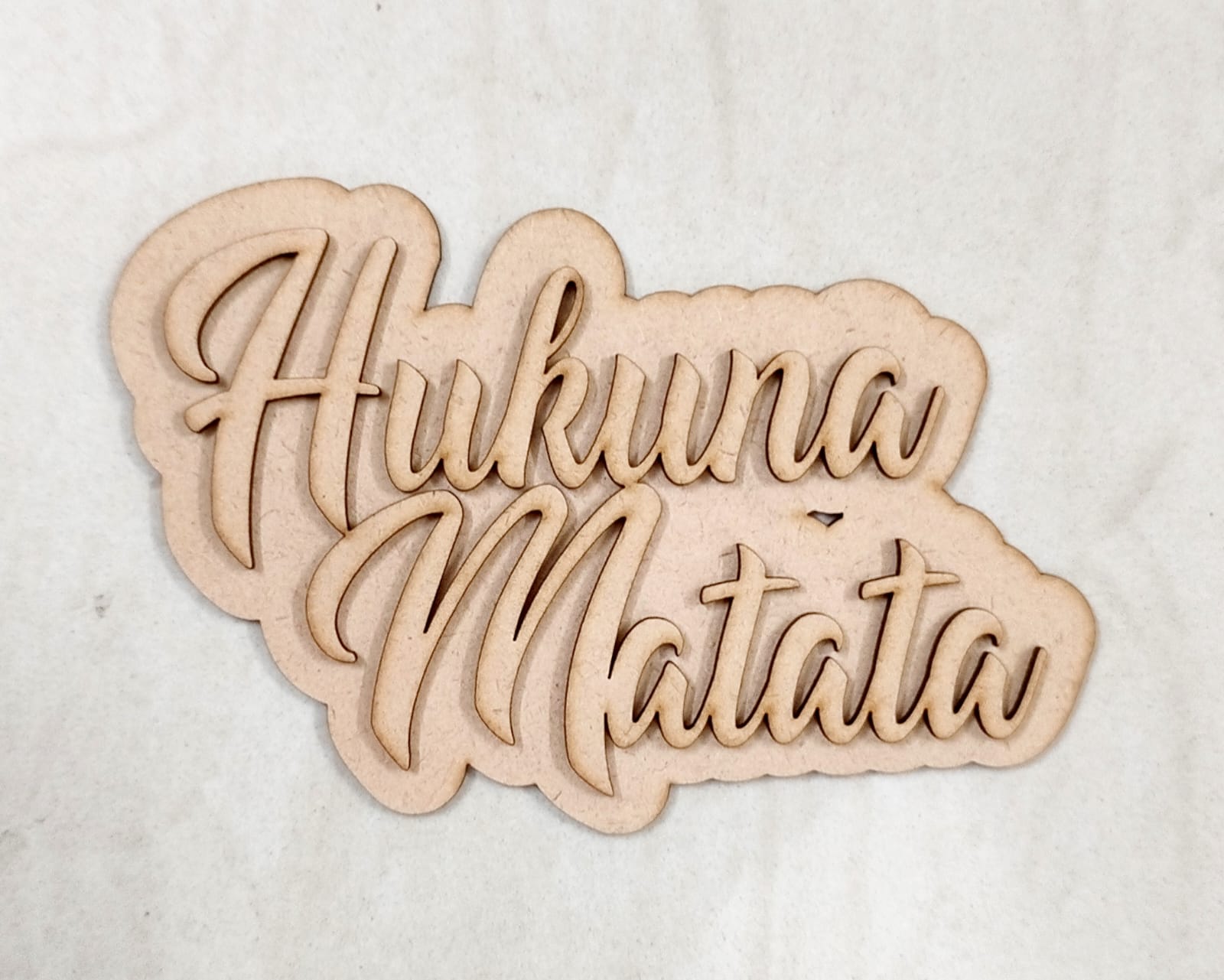 Brand Zero MDF Double Layered Quotes Fridge Magnet Design - Hakuna Matata