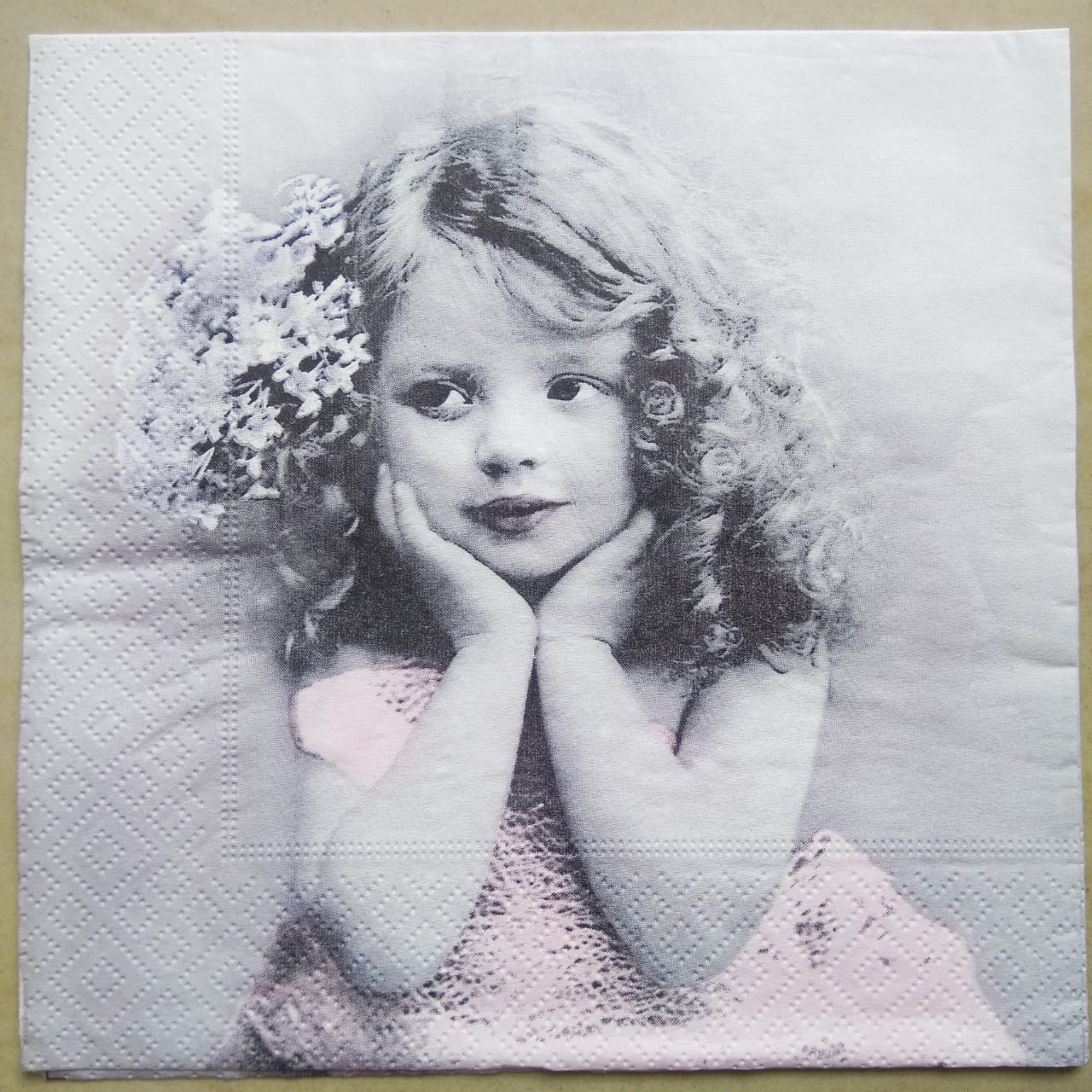 Decoupage Napkin / Tissue papers - 33cm by 33cm - GT1092